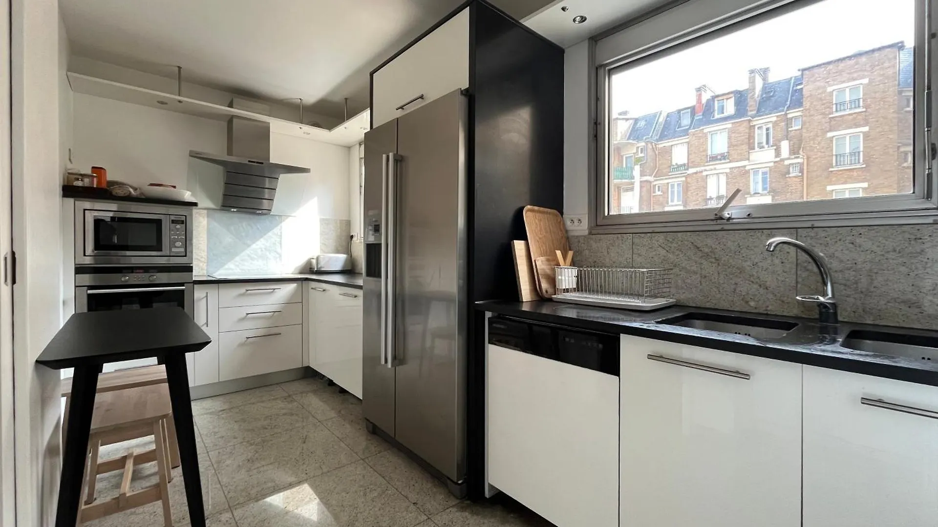 Grand Bright Apartment-4Bdr-130M2 Paris