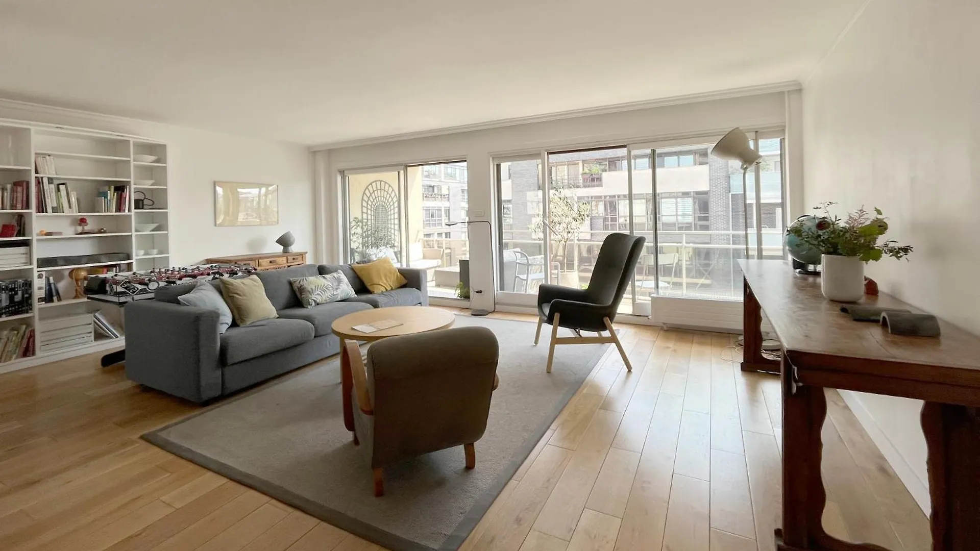 Grand Bright Apartment-4Bdr-130M2 Paris