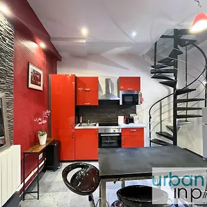 21 Atelier Chaplin Montorgueil Parigi