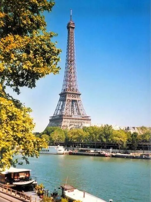 Grand Bright Appartment-4Bdr-130M2 Paris 0*,  France