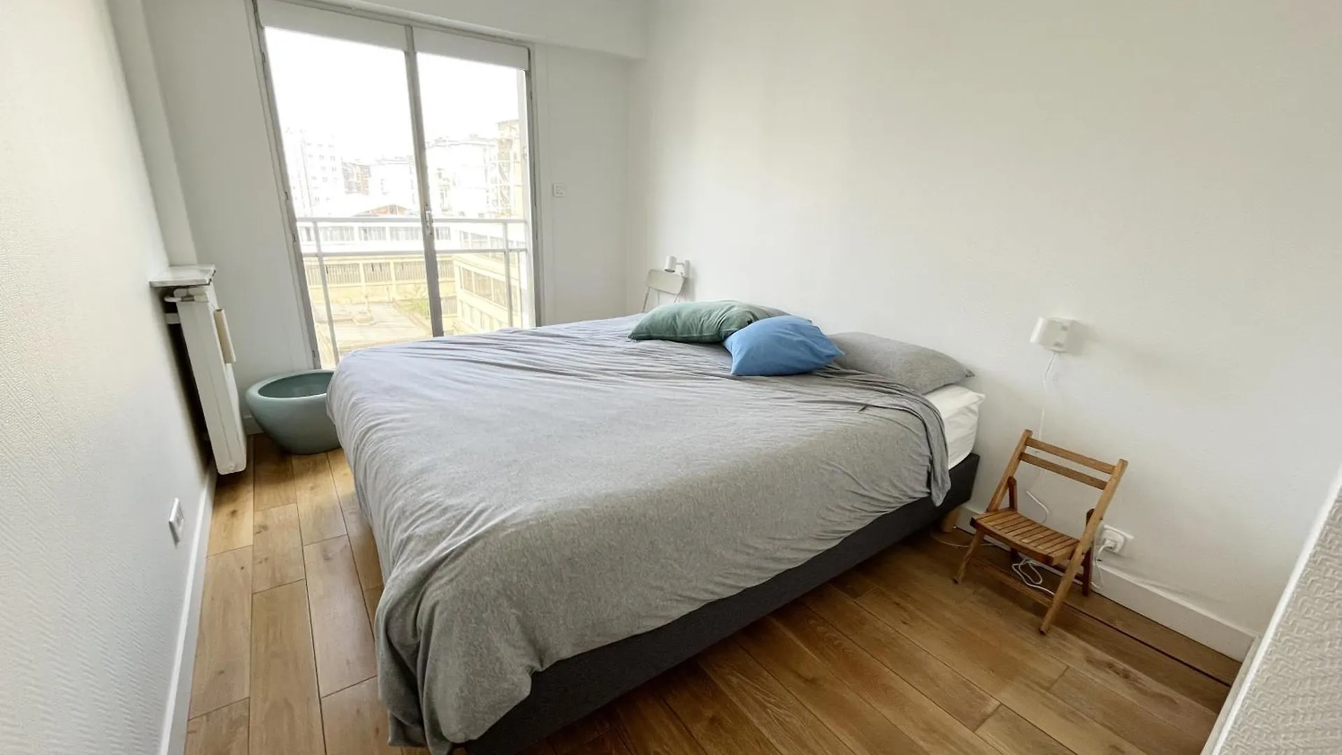 Grand Bright Appartment-4Bdr-130M2 Paris